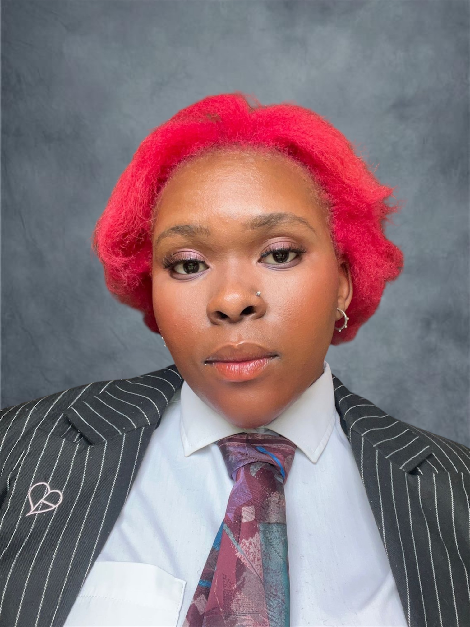 Mo